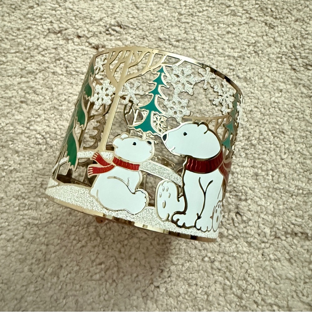 Bath and Body Works 3 wick candle holder polar bears winter